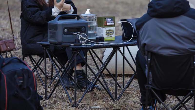 charging station for solar panels