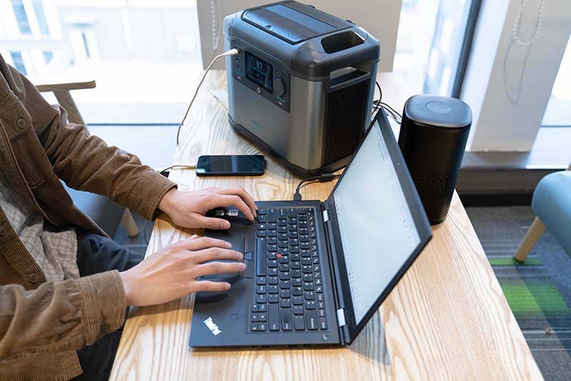 exp96 pro lithium ion battery bank